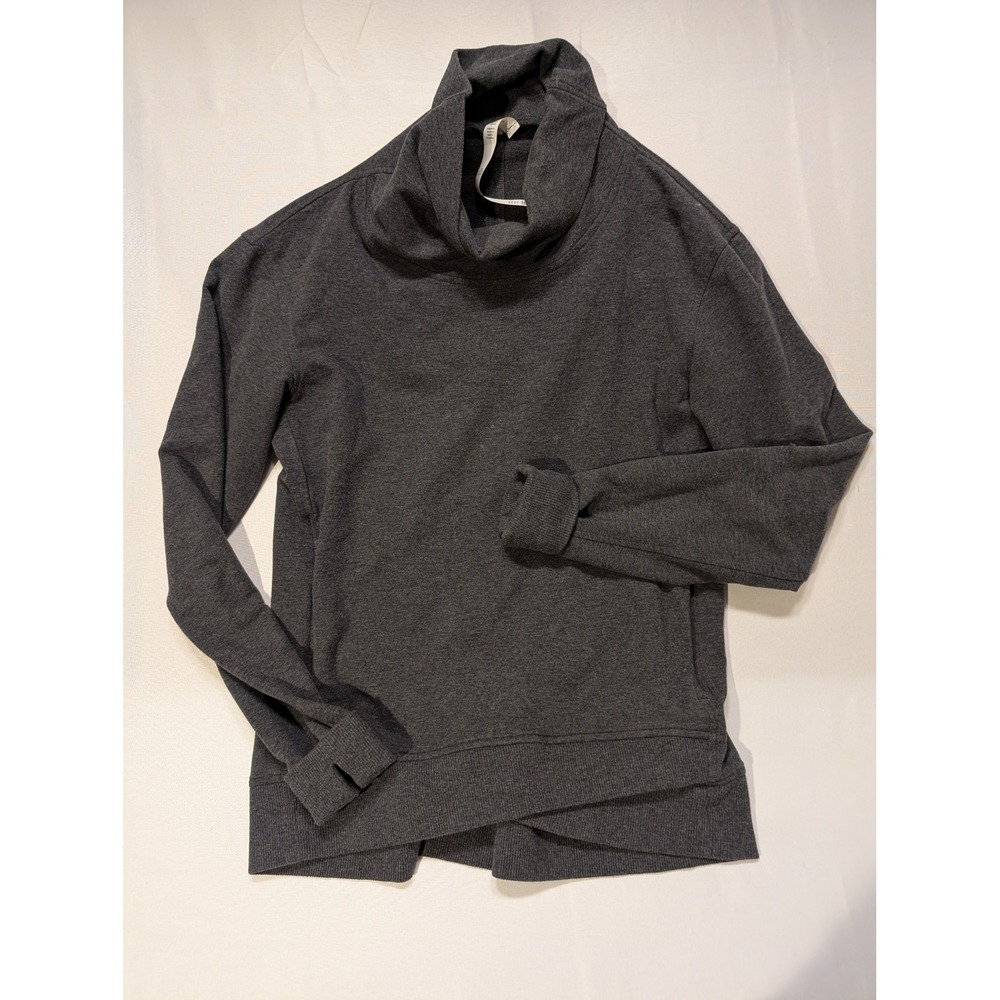 Lululemon Women's Size 6 Turtle Neck Long Sleeve Sweater Top Charcoal Grey
